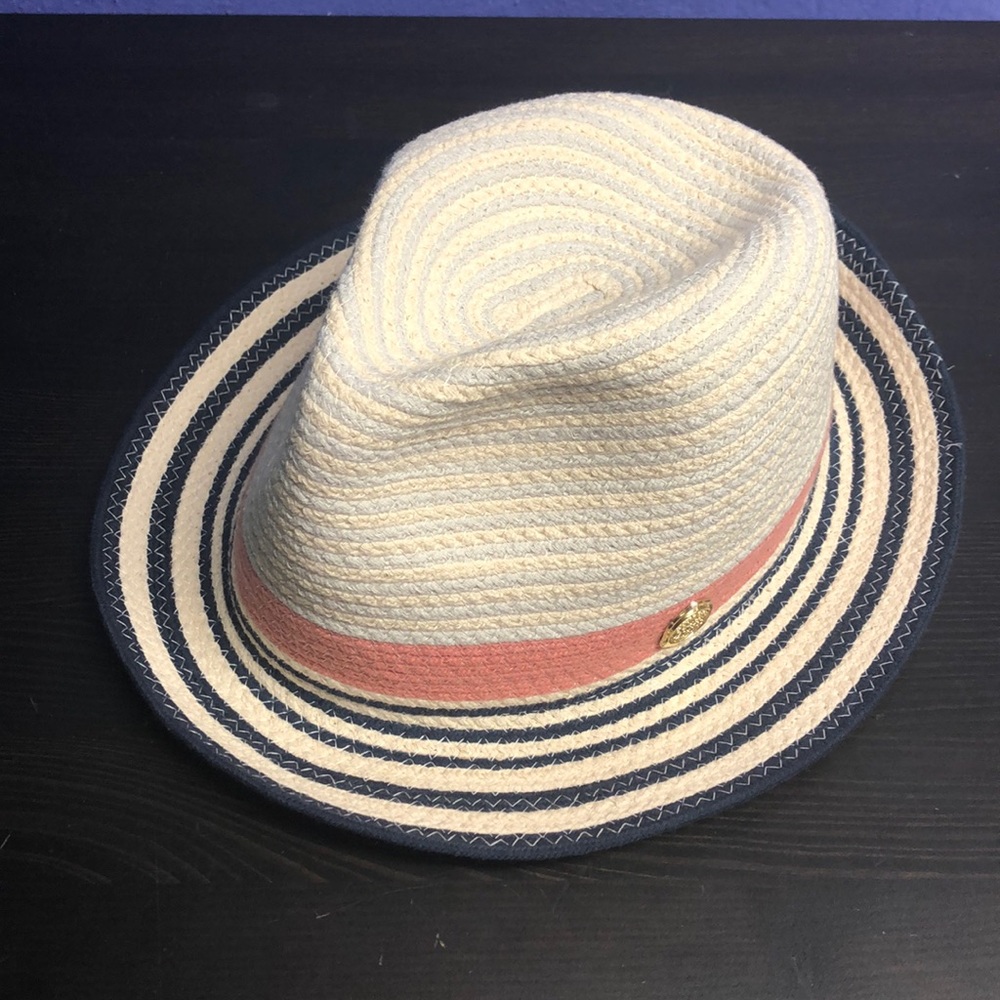 Vince Camuto fedora